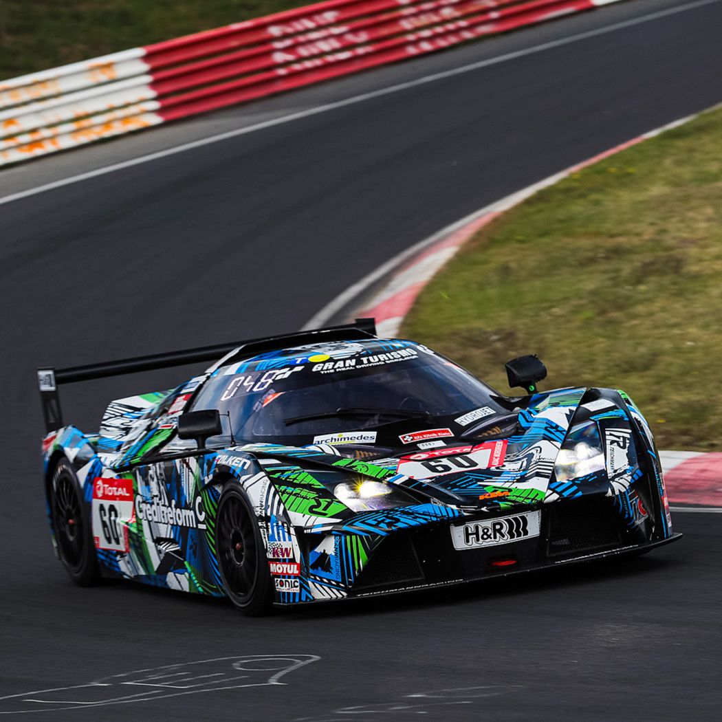 STRONG PERFORMANCE IN THE QUALIFYING RACE: KTM X-BOW GTX